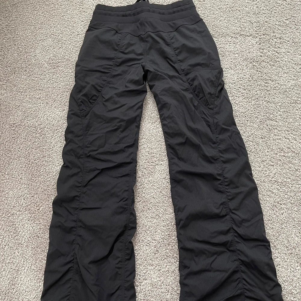Lululemon Dance Studio Pant Size 6 Black - Picture 6 of 8